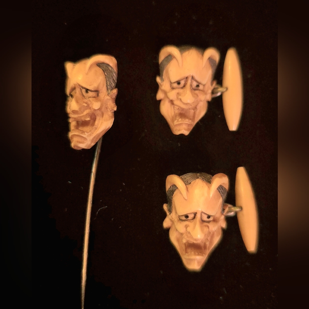 VTG Demon Devil Hannya Noh Mask Cufflinks & Tie Pin Set